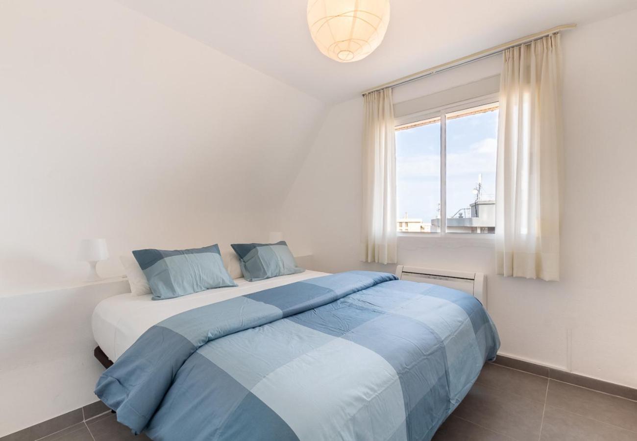 Reformado Apartamento En El Centro Con Vista Al Mar Торемолинос Екстериор снимка