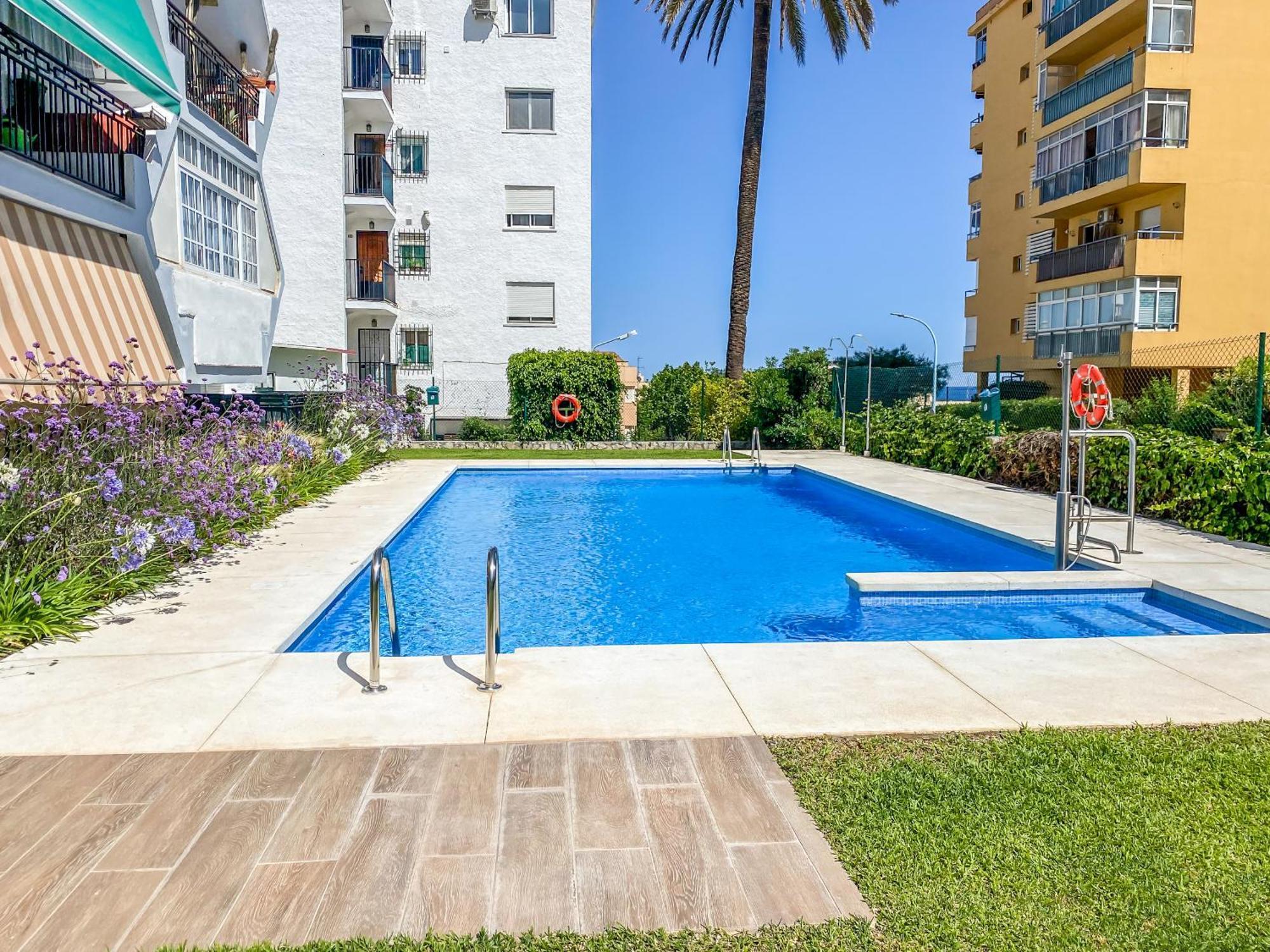 Reformado Apartamento En El Centro Con Vista Al Mar Торемолинос Екстериор снимка